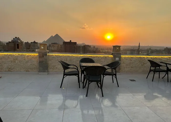 Sun 3 Pyramids View Hotel